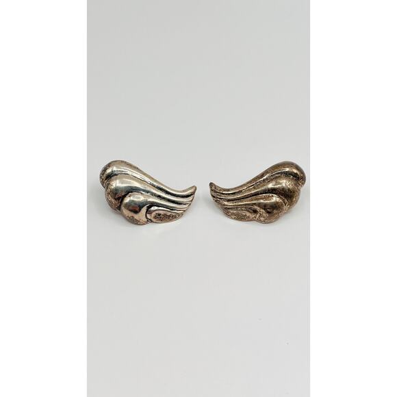 Vintage Sterling Silver 925 DropPost Earrings Chunky Ribbed angel wings pierced